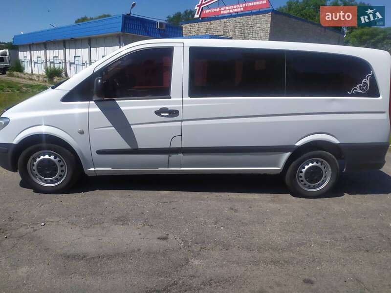 Мікроавтобус Mercedes-Benz Vito 2008 в Кам'янському