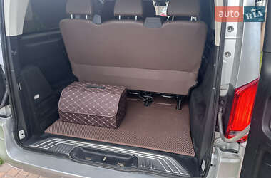 Минивэн Mercedes-Benz Vito 2017 в 