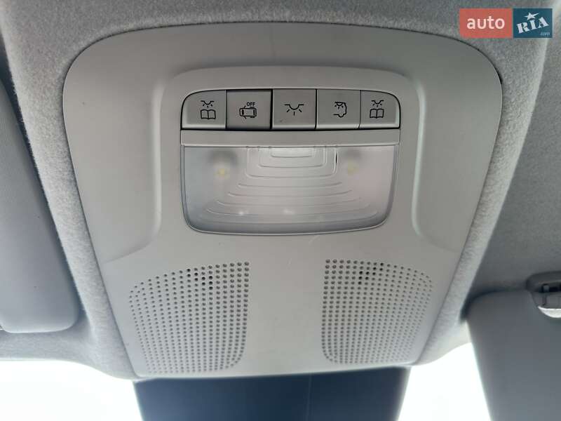 Минивэн Mercedes-Benz Vito 2016 в Черновцах