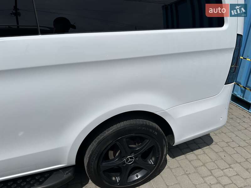 Минивэн Mercedes-Benz Vito 2016 в Черновцах