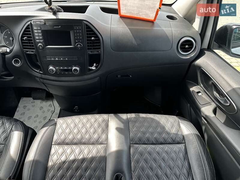 Минивэн Mercedes-Benz Vito 2016 в Черновцах