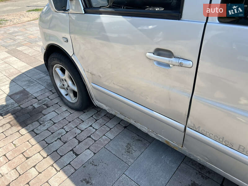 Мінівен Mercedes-Benz Vito 2001 в Києві