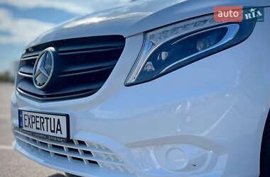 Грузовой фургон Mercedes-Benz Vito 2021 в 