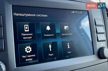 Грузовой фургон Mercedes-Benz Vito 2021 в 