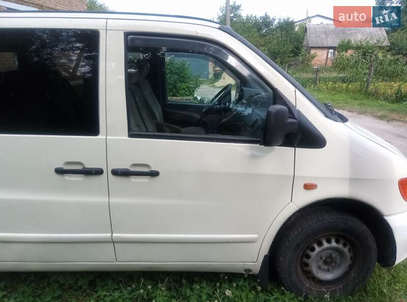 Мінівен Mercedes-Benz Vito 2000 в Борисполі