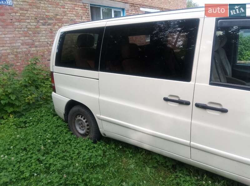 Мінівен Mercedes-Benz Vito 2000 в Борисполі
