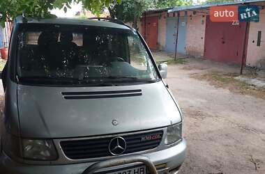 Мінівен Mercedes-Benz Vito 2000 в Кропивницькому