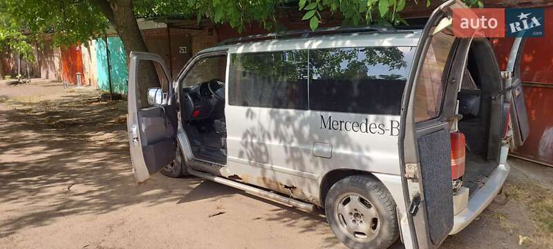 Минивэн Mercedes-Benz Vito 2000 в Кропивницком