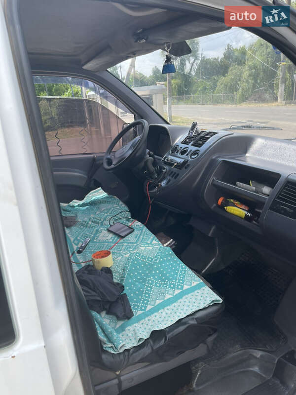 Микроавтобус Mercedes-Benz Vito 2002 в Березовке