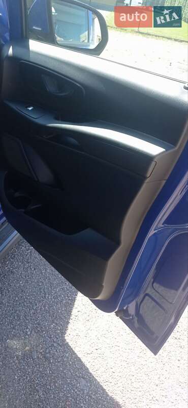 Минивэн Mercedes-Benz Vito 2020 в Самборе фото 20 Минивэн Mercedes-Benz Vito 2020 в Самборе