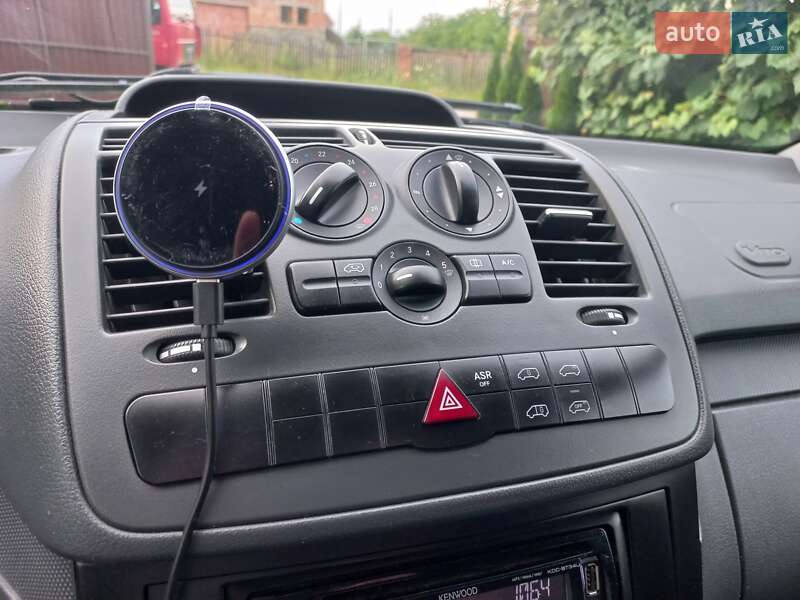 Вантажний фургон Mercedes-Benz Vito 2014 в Львові