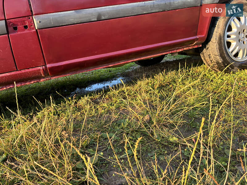 Минивэн Mercedes-Benz Vito 2005 в Рожнятове