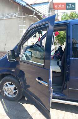 Минивэн Mercedes-Benz Vito 2003 в Городенке