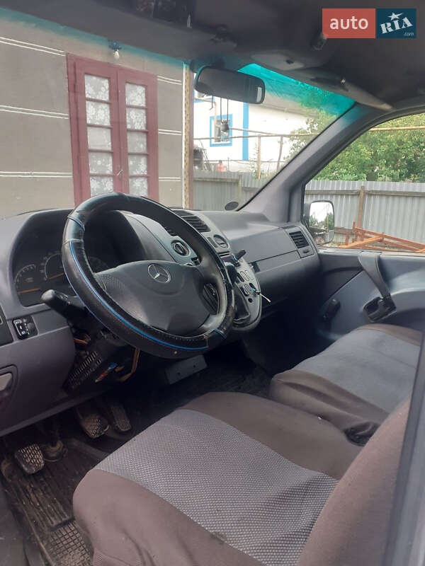 Минивэн Mercedes-Benz Vito 2001 в Черновцах