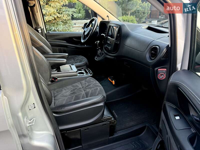 Мінівен Mercedes-Benz Vito 2016 в Львові