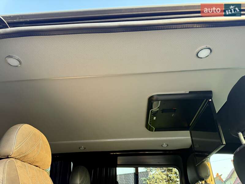 Мінівен Mercedes-Benz Vito 2016 в Львові