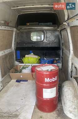 Вантажний фургон Mercedes-Benz Vito 2004 в  фото 6 Вантажний фургон Mercedes-Benz Vito 2004 в