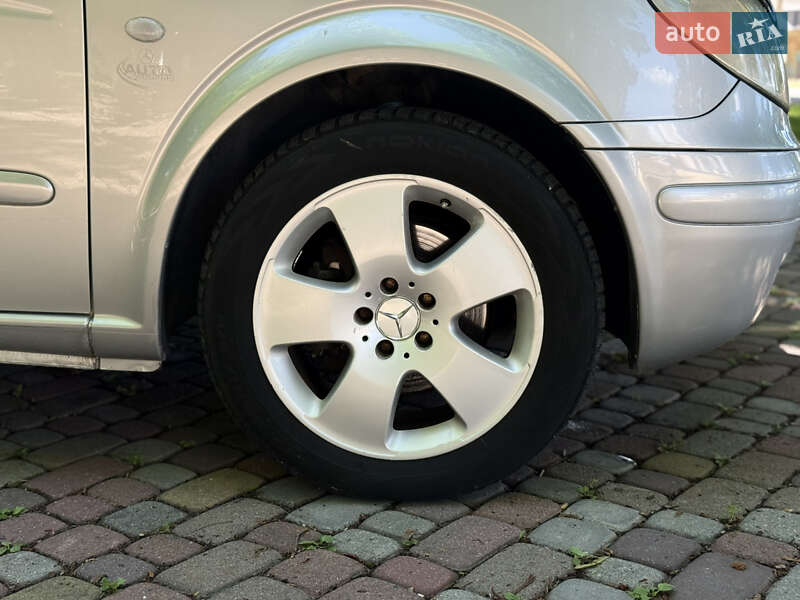 Минивэн Mercedes-Benz Vito 2008 в Тячеве