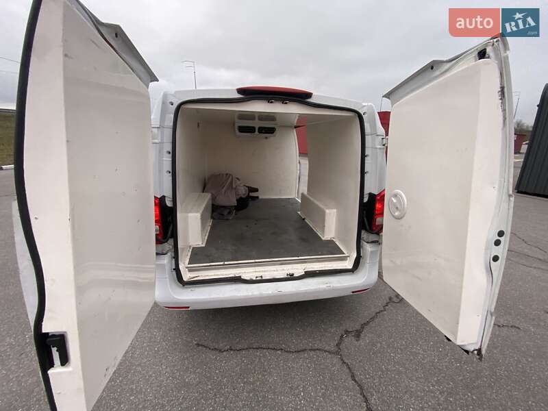 Mercedes-Benz Vito 2015