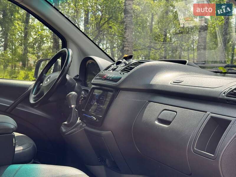 Минивэн Mercedes-Benz Vito 2011 в Ахтырке