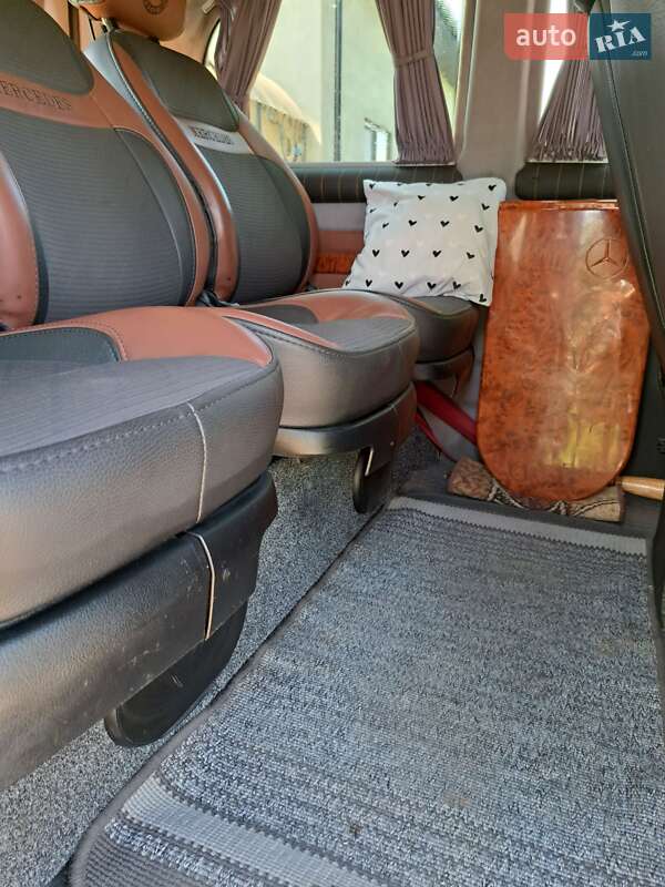 Минивэн Mercedes-Benz Vito 2008 в Шептицькому