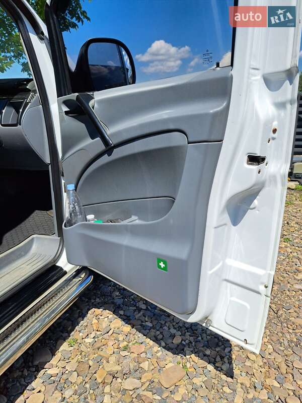 Минивэн Mercedes-Benz Vito 2008 в Шептицькому