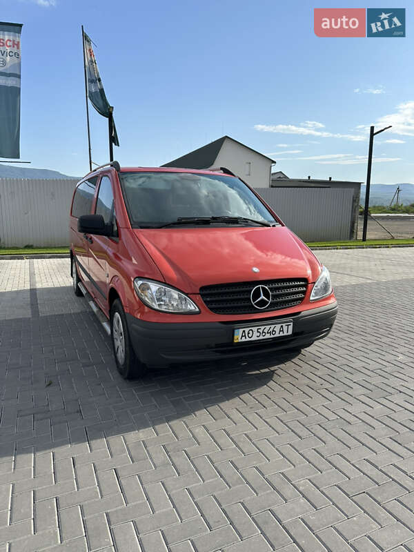 Минивэн Mercedes-Benz Vito 2006 в Тячеве