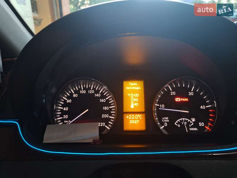 Минивэн Mercedes-Benz Vito 2004 в Новоднестровске