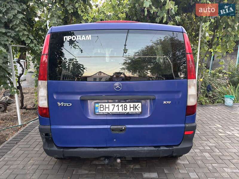 Минивэн Mercedes-Benz Vito 2004 в Татарбунарах