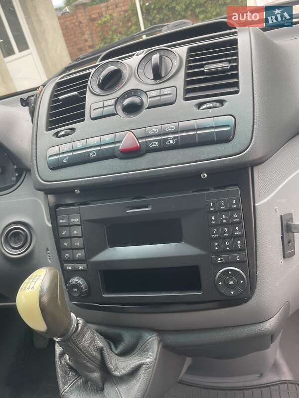 Мінівен Mercedes-Benz Vito 2005 в Снятині