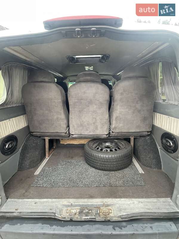 Мінівен Mercedes-Benz Vito 2005 в Снятині