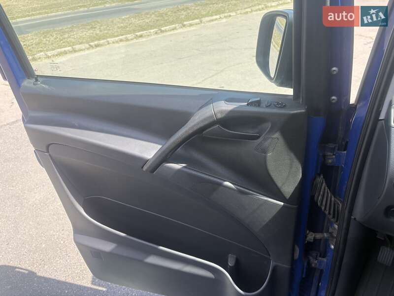 Грузовой фургон Mercedes-Benz Vito 2012 в Черкассах