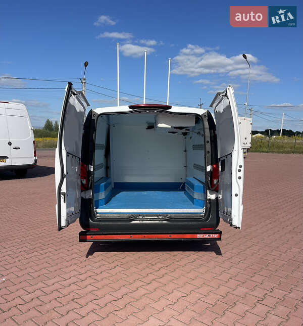 Рефрижератор Mercedes-Benz Vito 2017 в Рівному