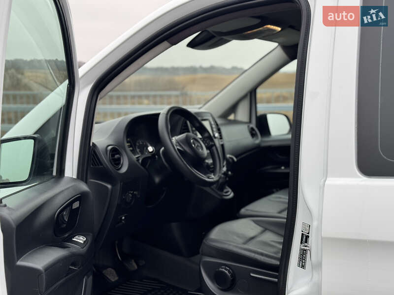 Мінівен Mercedes-Benz Vito 2020 в Рівному