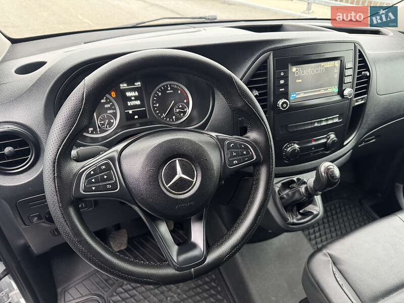 Мінівен Mercedes-Benz Vito 2020 в Рівному
