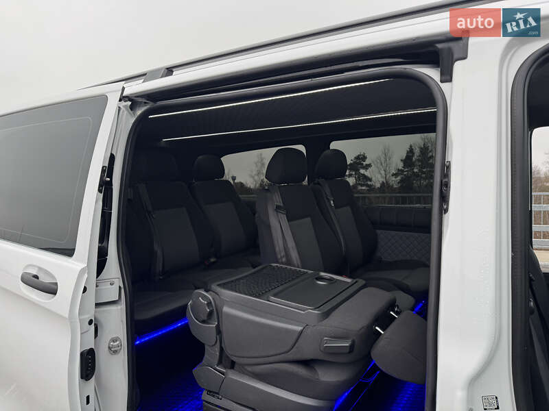 Мінівен Mercedes-Benz Vito 2020 в Рівному