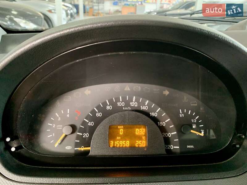 Минивэн Mercedes-Benz Vito 2006 в Тернополе фото 28 Минивэн Mercedes-Benz Vito 2006 в Тернополе