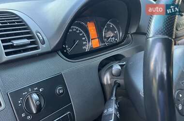 Минивэн Mercedes-Benz Vito 2011 в 