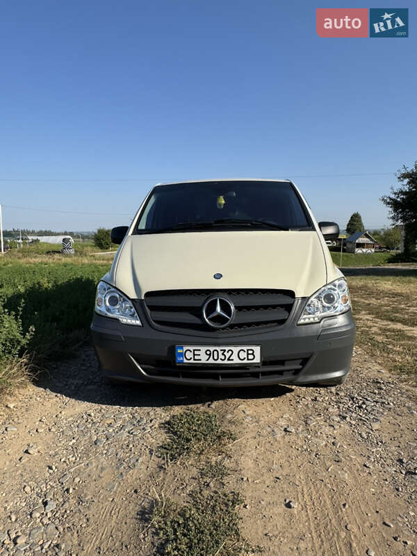 Грузовой фургон Mercedes-Benz Vito 2011 в Черновцах