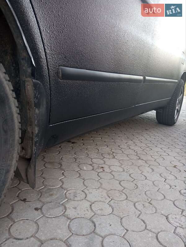 Минивэн Mercedes-Benz Vito 1998 в Миргороде