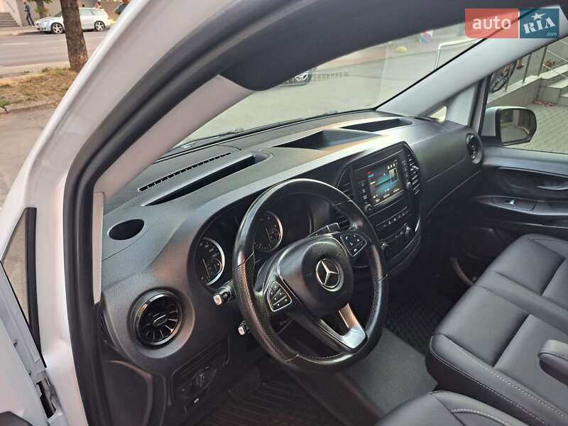 Минивэн Mercedes-Benz Vito 2020 в Черновцах