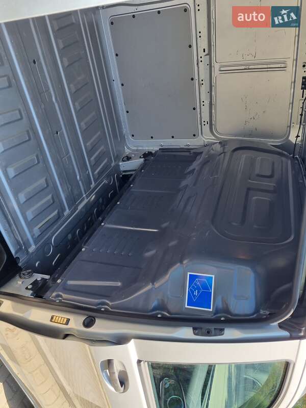 Грузовой фургон Mercedes-Benz Vito 2018 в Черновцах