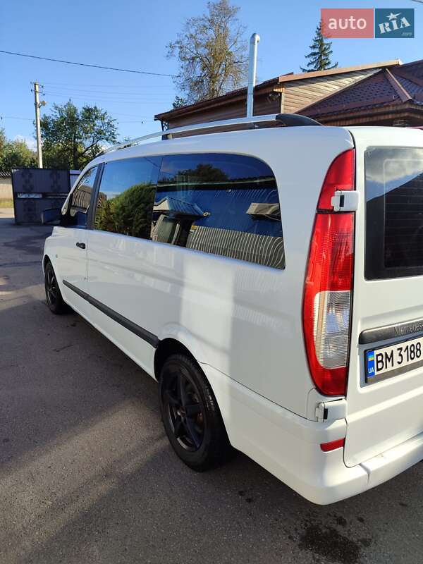Минивэн Mercedes-Benz Vito 2011 в Коропе