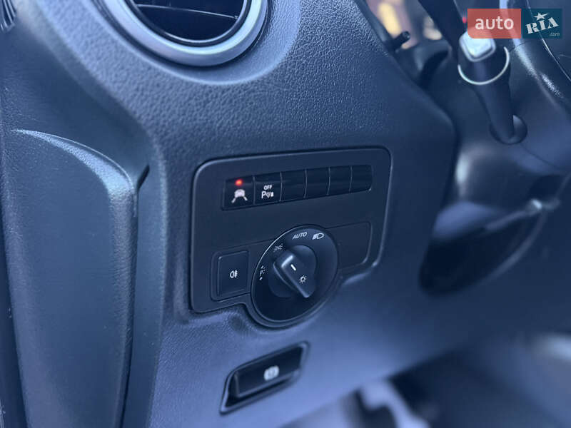 Минивэн Mercedes-Benz Vito 2016 в Черновцах