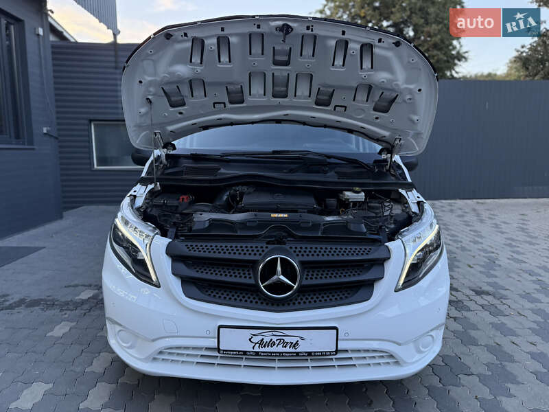 Минивэн Mercedes-Benz Vito 2016 в Черновцах