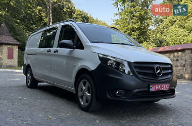 Минивэн Mercedes-Benz Vito 2017 в 