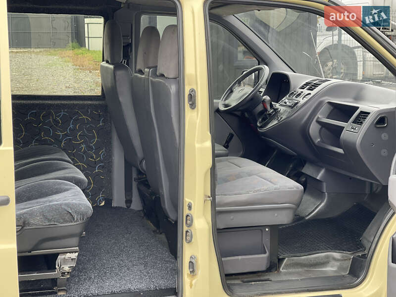 Минивэн Mercedes-Benz Vito 2001 в Черновцах