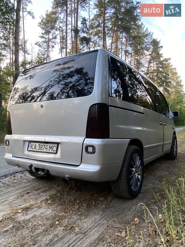 Минивэн Mercedes-Benz Vito 2003 в Буче