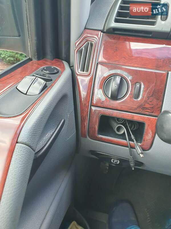 Мінівен Mercedes-Benz Vito 2008 в Києві