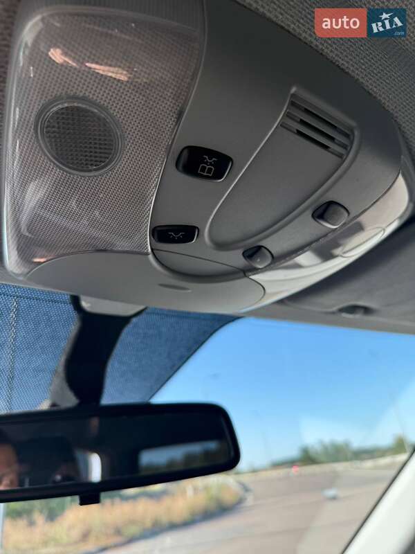 Минивэн Mercedes-Benz Vito 2013 в Хороле